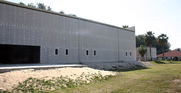 esdaar-hangar-03.jpg